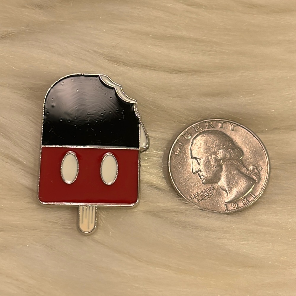 Disney Mickey Mouse Popsicle 2018 Trading Pin - Picture 2 of 4